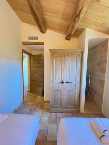 Les Bergeries De Pinarello, Capellina *